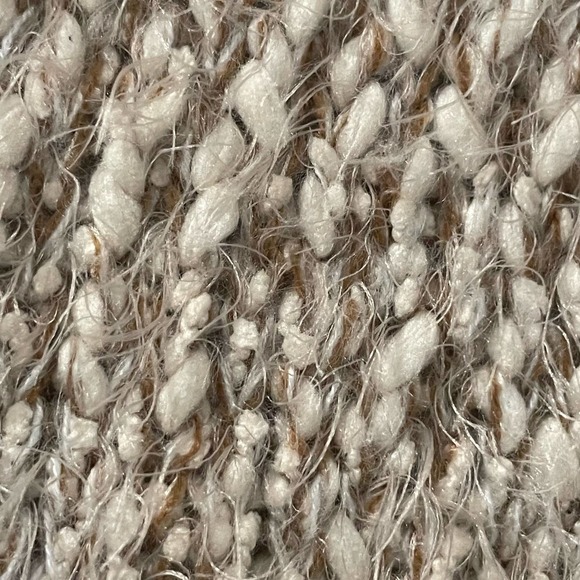 Chelsea & Theodore Womens Eyelash Sweater Size L Beige Multicolor Fuzzy Chunky - Picture 3 of 8
